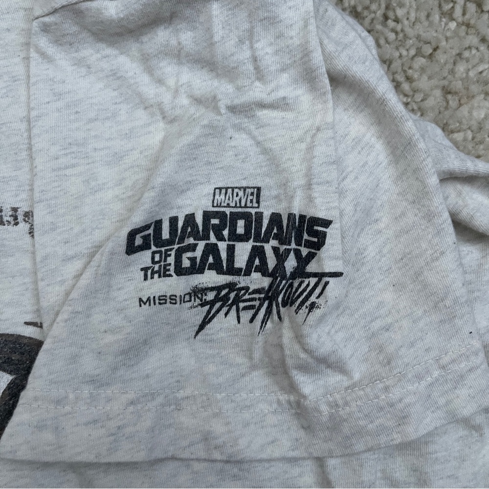 Disney Guardian of The Galaxy I am Groot Graphic Tee Unisex medium - Picture 4 of 4